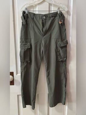 Source Unknown Olive Green Women's Cargo Pants